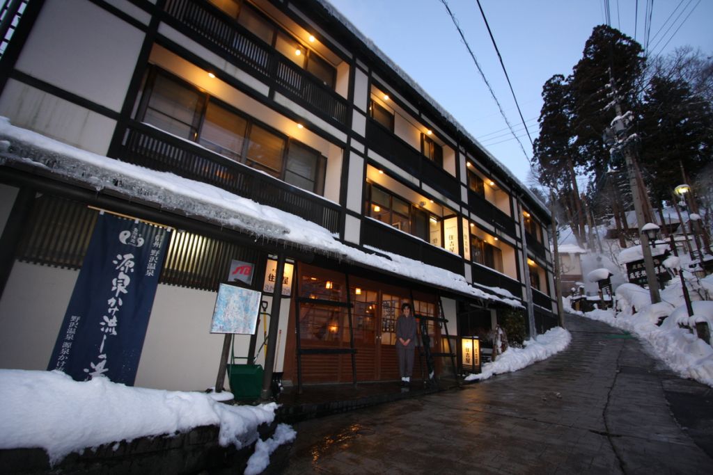 nozawa-onsen-accommodation