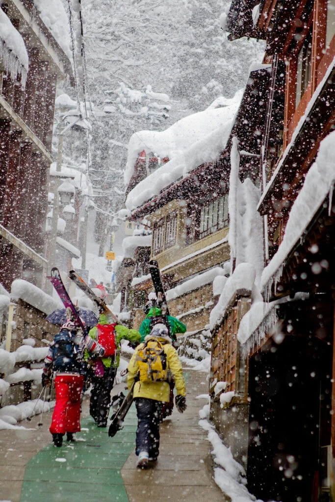 nozawa onsen accommodation street
